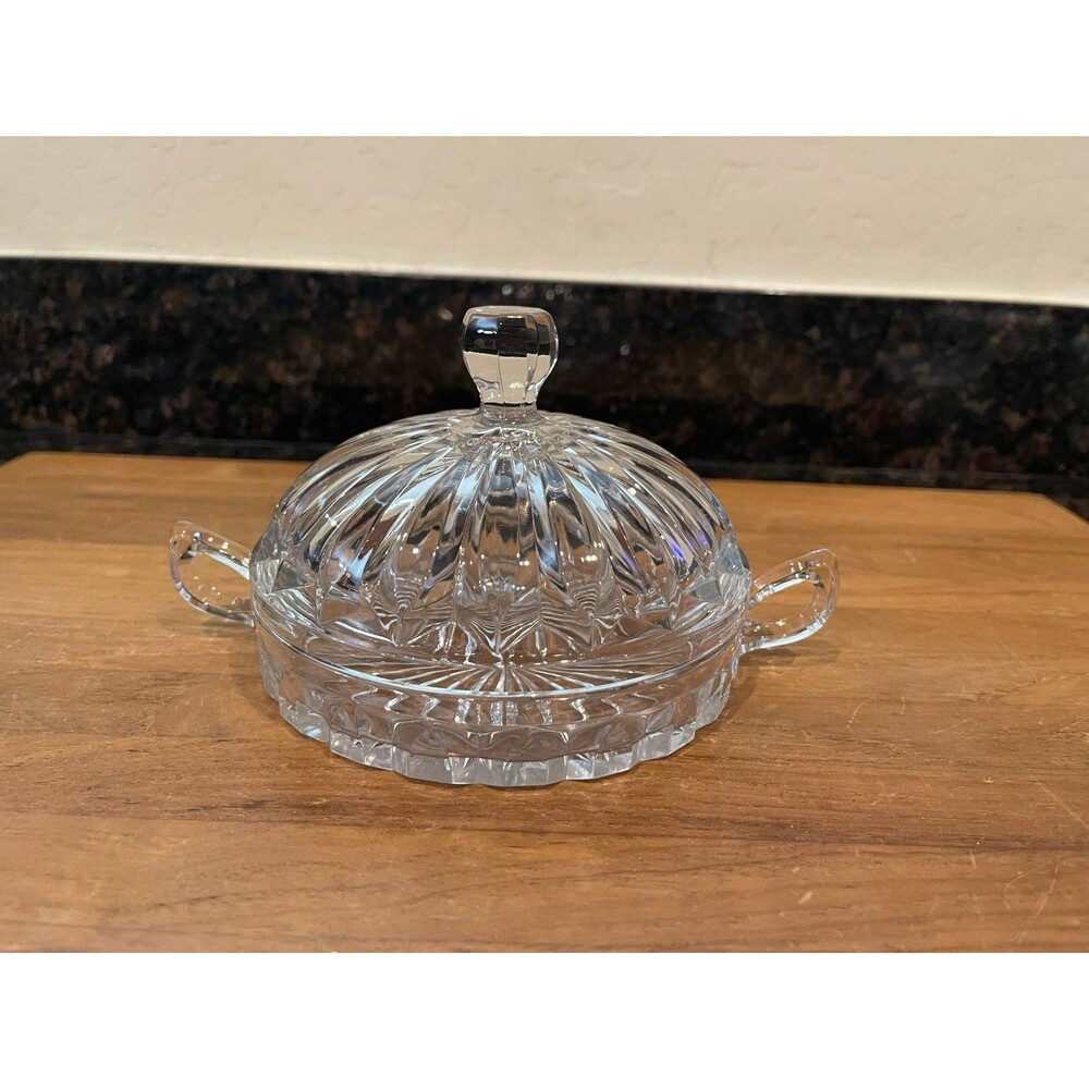 Crystal glass butter dish with cover